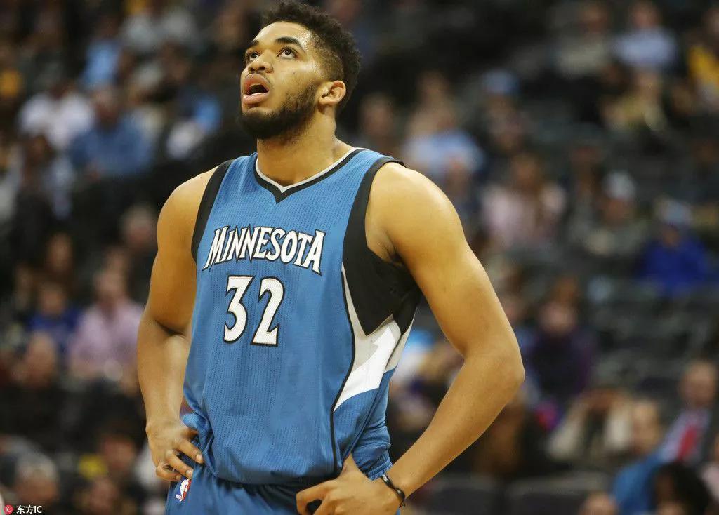 疑是一个警 疑是一个警