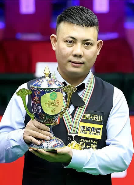 许多辉煌的 许多辉煌的