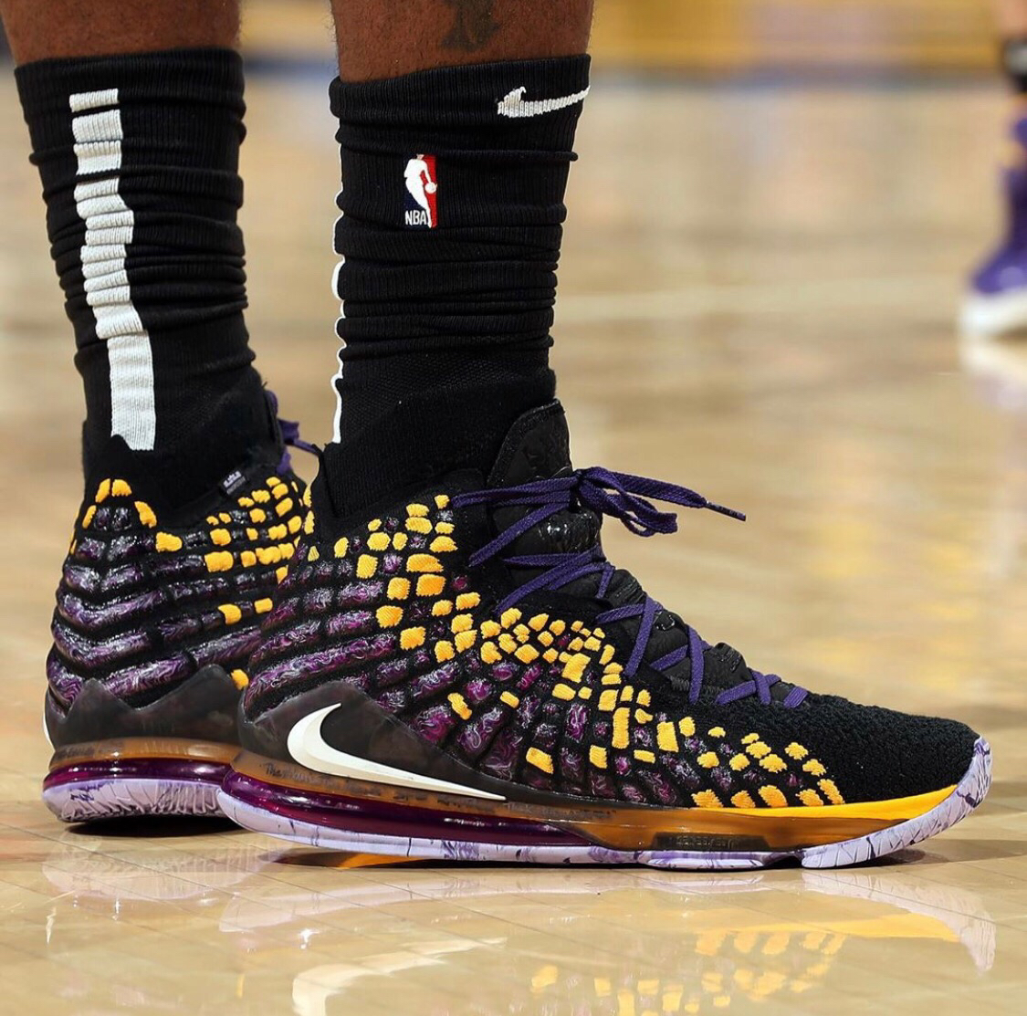 汤普森一语 汤普森一语