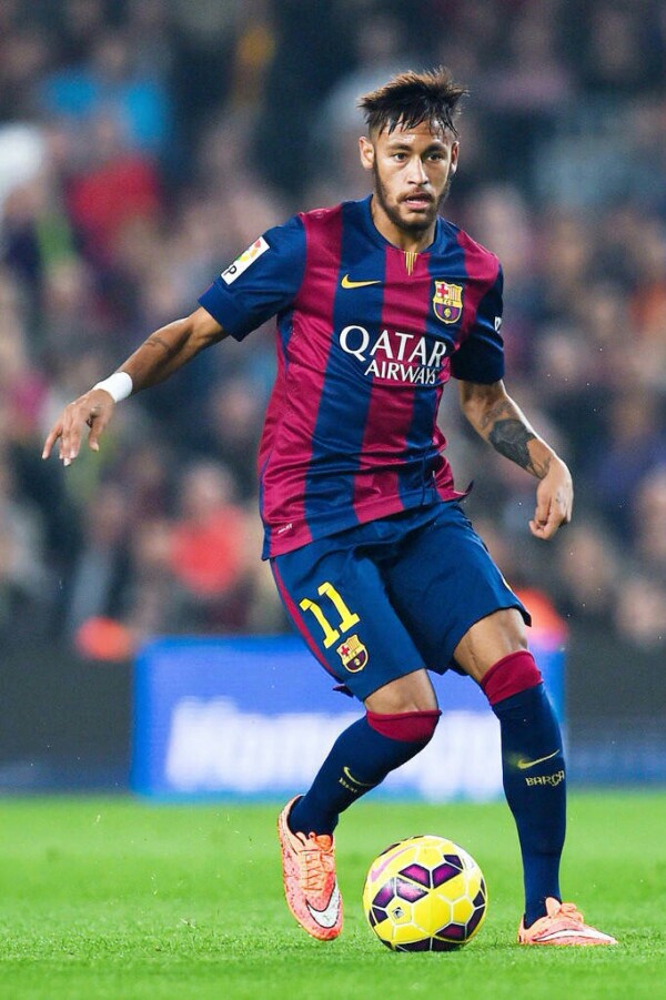 意甲：热那亚vs卡利亚里，连续丢球+锋线便秘，两只菜鸡互啄？