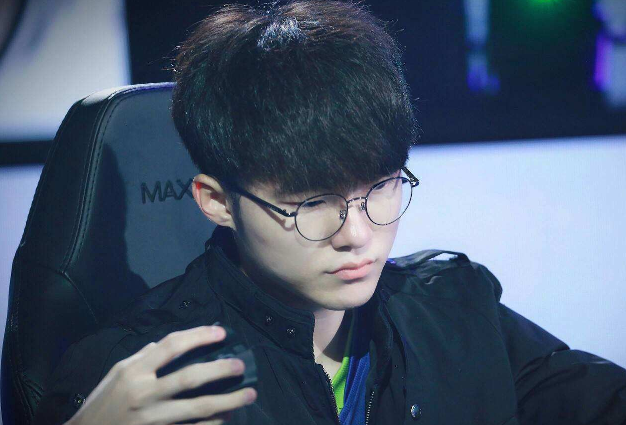 阿库尼亚是